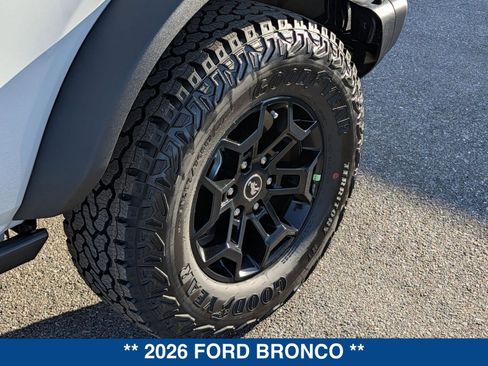 New 2026 Ford Bronco Badlands AWD/4WD image 13