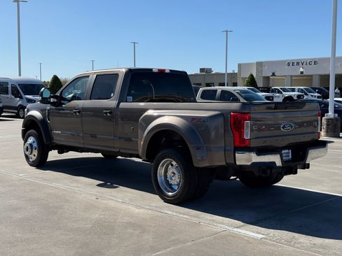 Used 2019 Ford F450 XL w/ Power Equipment Group image 3