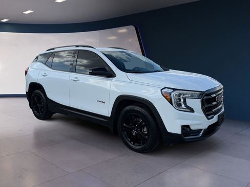 Used 2022 GMC Terrain AT4 w/ Infotainment Package II AWD/4WD image 7
