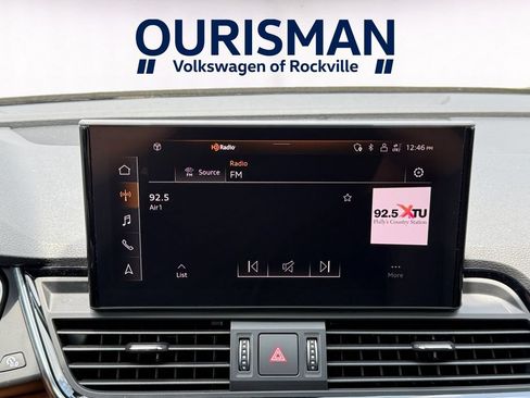 Used 2023 Audi Q5 2.0T Premium Plus w/ Premium Plus Package AWD/4WD image 13