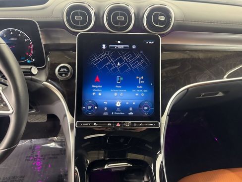 Certified 2024 Mercedes-Benz GLC 300 4MATIC image 17