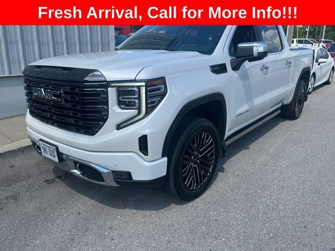 Used 2022 GMC Sierra 1500 Denali Ultimate AWD/4WD image 3