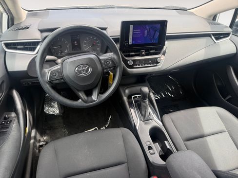 Used 2024 Toyota Corolla LE FWD image 15
