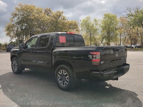 Certified 2024 Nissan Frontier SL w/ Technology Package RWD image 6