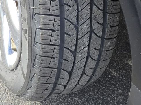 Used 2017 Buick Encore Essence w/ Experience Buick Package image 14