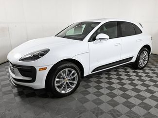 Certified 2025 Porsche Macan AWD video 2