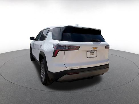 Used 2025 Chevrolet Equinox LT AWD/4WD image 9