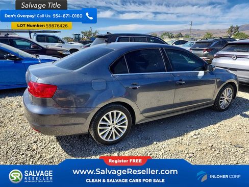 Used 2013 Volkswagen Jetta SEL FWD image 4