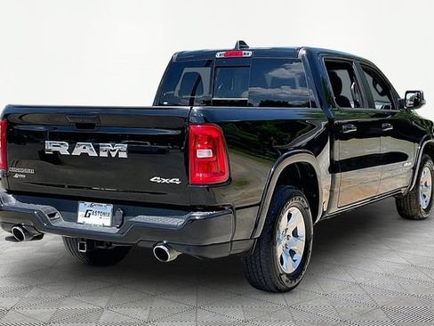 Used 2025 RAM 1500 Big Horn AWD/4WD image 5