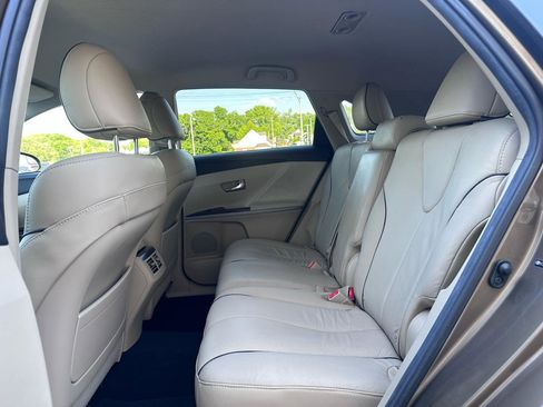 Used 2013 Toyota Venza XLE FWD image 14
