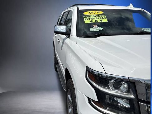 Used 2019 Chevrolet Tahoe Premier AWD/4WD image 3