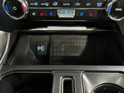 Certified 2022 Ford F150 Platinum w/ Equipment Group 701A High AWD/4WD image 27