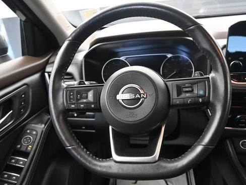 Used 2023 Nissan Rogue SL w/ SL Premium Package image 23