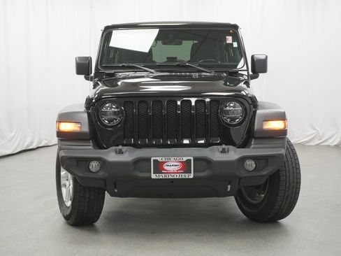 Used 2021 Jeep Wrangler Unlimited Sport w/ Sun And Sound Package AWD/4WD image 8