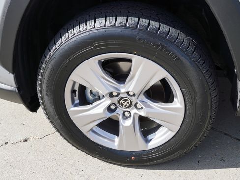 Certified 2025 Toyota RAV4 XLE AWD/4WD image 12