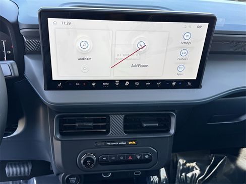 New 2025 Ford Maverick XLT w/ XLT Luxury Package image 25