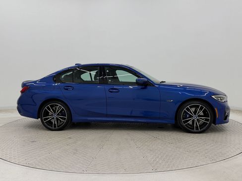 Used 2022 BMW 330e xDrive w/ M Sport Package AWD/4WD image 8