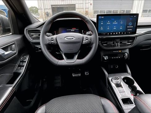 Used 2023 Ford Escape ST-Line w/ Tech Pack #1 image 6