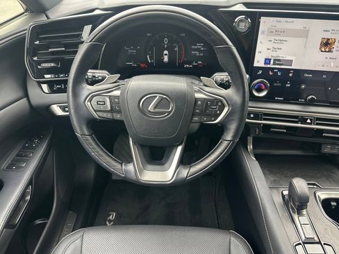 Used 2025 Lexus RX 350 Premium FWD image 18
