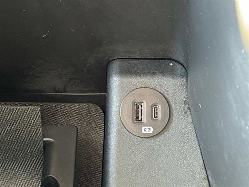 Certified 2023 Ford F150 XLT w/ Equipment Group 302A High image 16