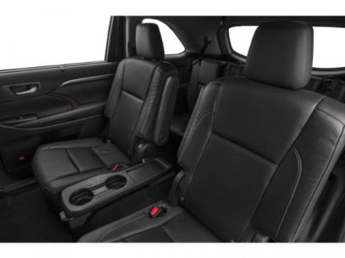Used 2015 Toyota Highlander Plus image 15