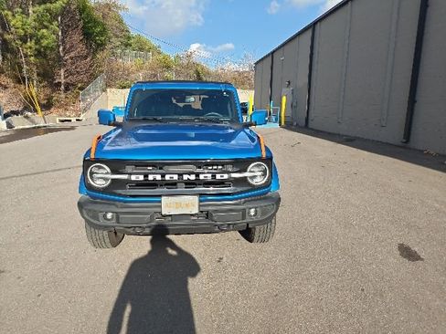 Used 2023 Ford Bronco Outer Banks image 7