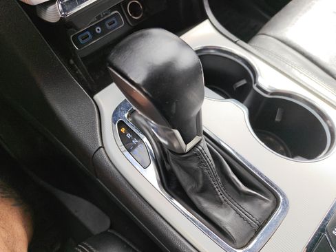 Used 2018 Jeep Grand Cherokee Limited AWD/4WD image 21