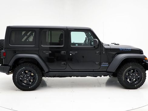 Used 2023 Jeep Wrangler Unlimited image 2