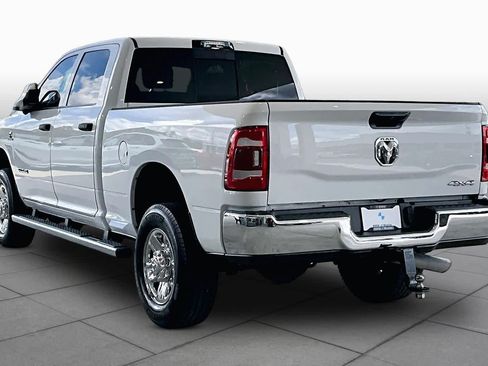 Used 2021 RAM 2500 Tradesman w/ Safety Group AWD/4WD image 11