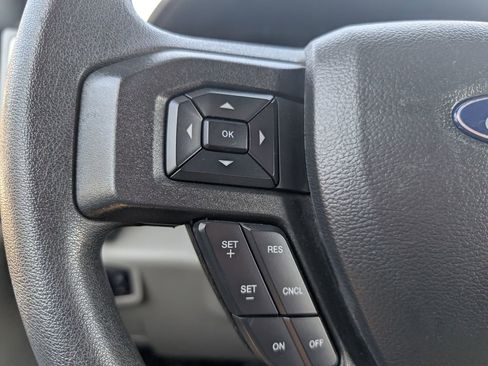 Used 2022 Ford F250 XLT w/ XLT Premium Package image 12