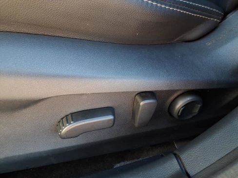 Certified 2022 Subaru Outback Limited image 29