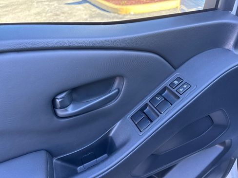 Certified 2024 Nissan Frontier S image 14