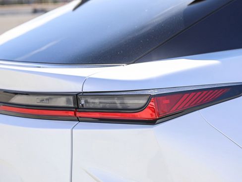 Used 2025 Lexus RZ 300e w/ Accessory Package (2T) image 9