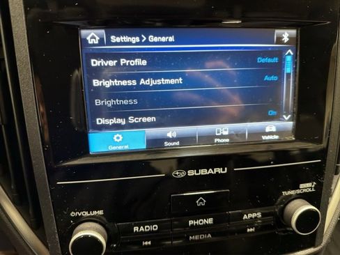 Used 2018 Subaru Crosstrek 2.0i Premium image 16