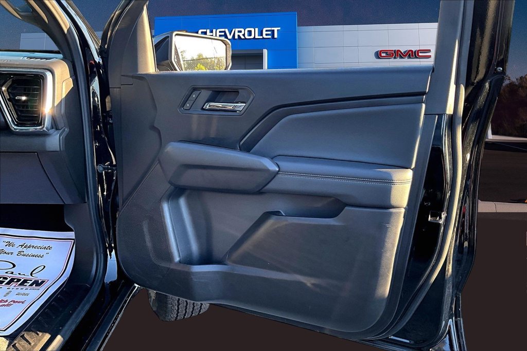 Used 2025 GMC Canyon Elevation w/ Convenience Package RWD image 33