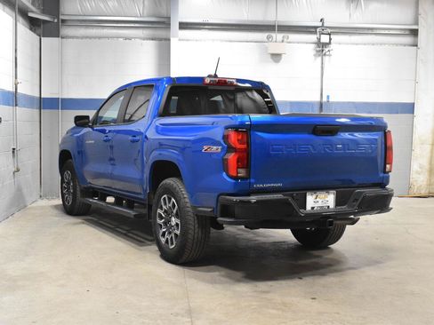 Used 2023 Chevrolet Colorado Z71 w/ Z71 Convenience Package 2 AWD/4WD image 23