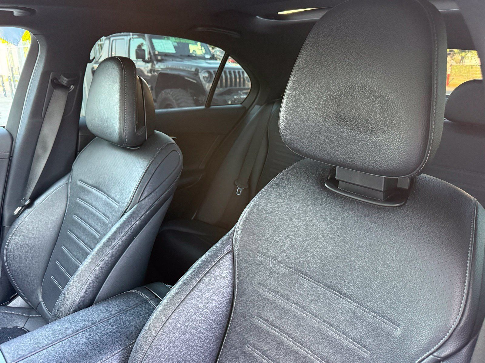 Used 2022 Mercedes-Benz C 300 Sedan image 27