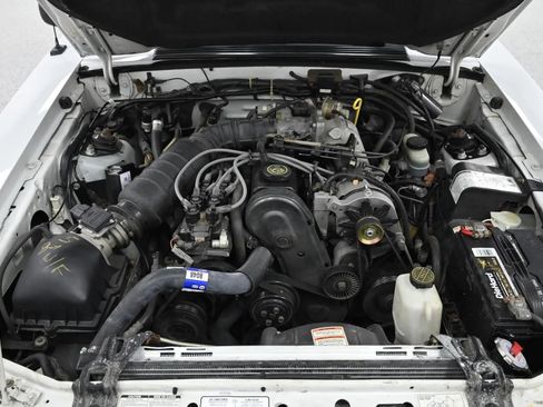 Used 1992 Ford Mustang LX image 13