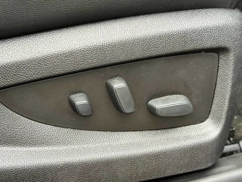 Used 2016 GMC Sierra 1500 SLT w/ SLT Preferred Package image 13