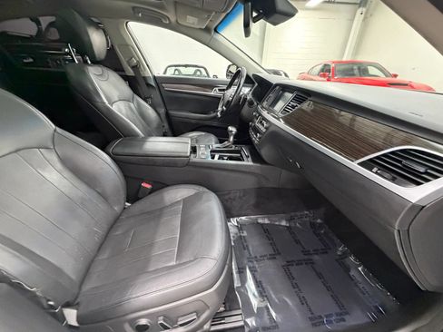 Used 2018 Genesis G80 3.8 w/ Option Group 02 RWD image 21