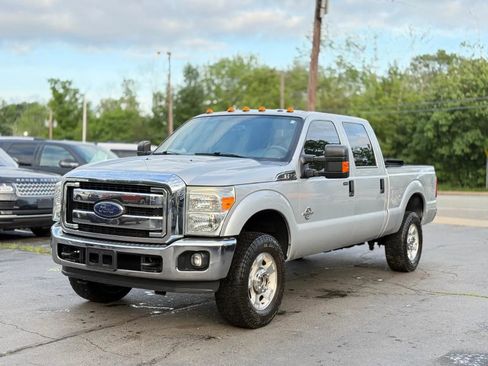 Used 2015 Ford F250 XLT w/ XLT Value Package AWD/4WD image 6