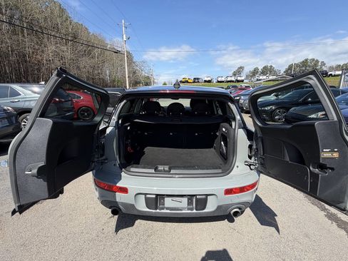 Used 2017 MINI Cooper Clubman S image 9
