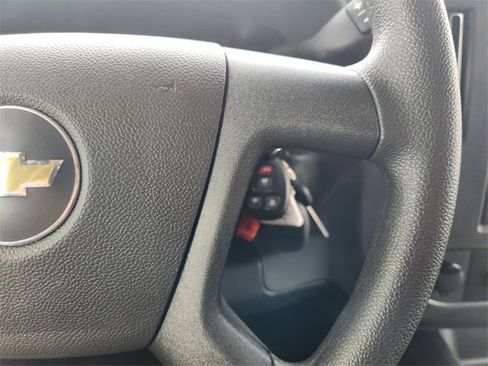 New 2025 Chevrolet Express 2500 RWD image 29