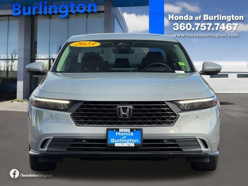Used 2023 Honda Accord Touring image 10