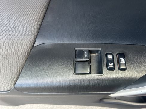 Used 2014 Scion tC FWD image 22