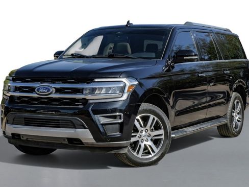 Used 2022 Ford Expedition Max Limited image 3