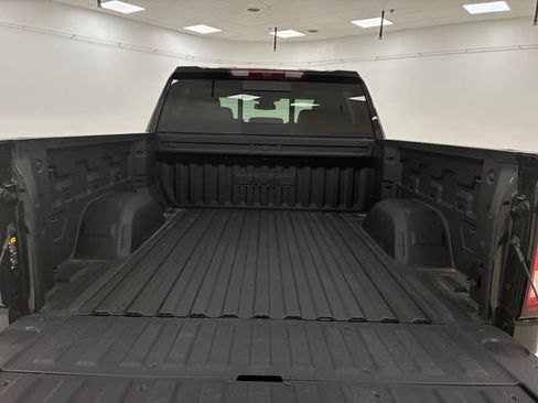 Used 2026 GMC Sierra 1500 Denali AWD/4WD image 17