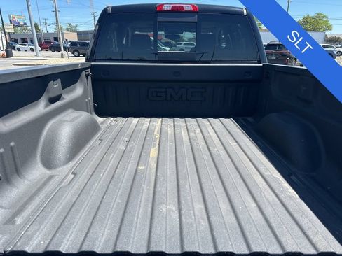 Used 2017 GMC Sierra 1500 SLT AWD/4WD image 31