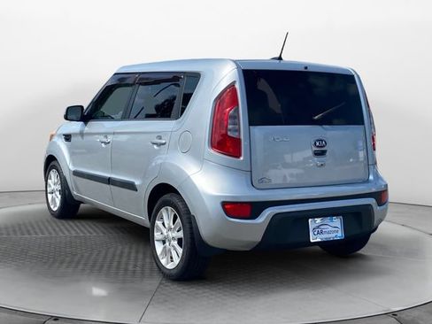 Used 2013 Kia Soul + w/ Audio Pkg FWD image 3