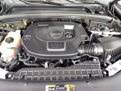 Used 2022 Jeep Grand Cherokee Summit w/ Adv Protech Group IV image 9